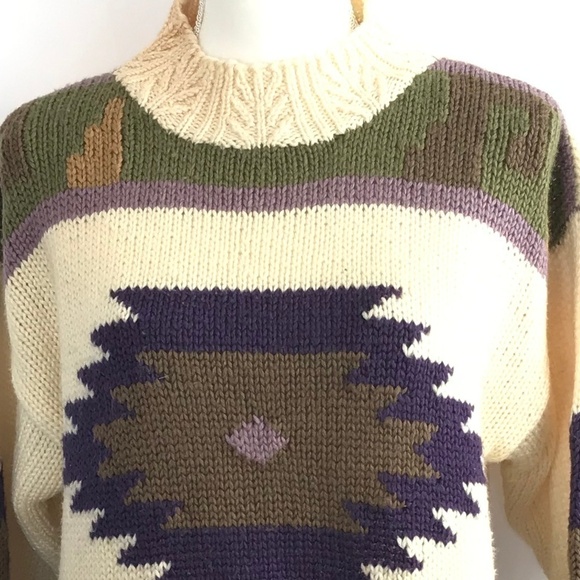 Outback Red Vintage Design Sweater - Picture 4 of 7